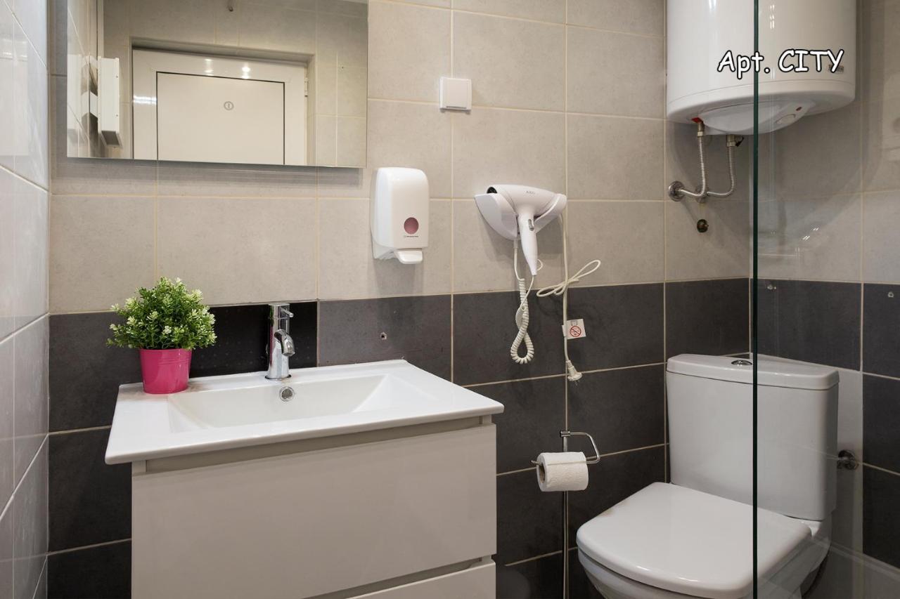 City Holliday Lux Belgrade Extérieur photo