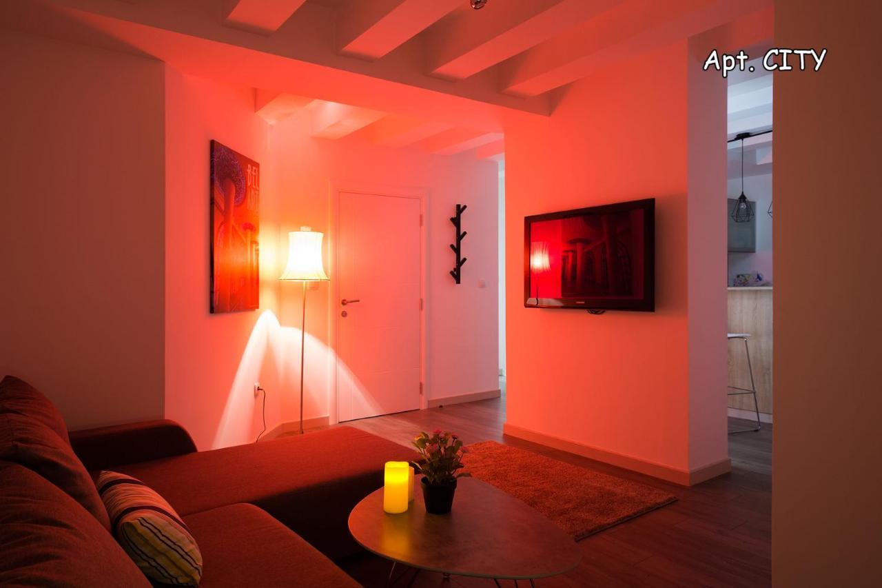 City Holliday Lux Belgrade Extérieur photo