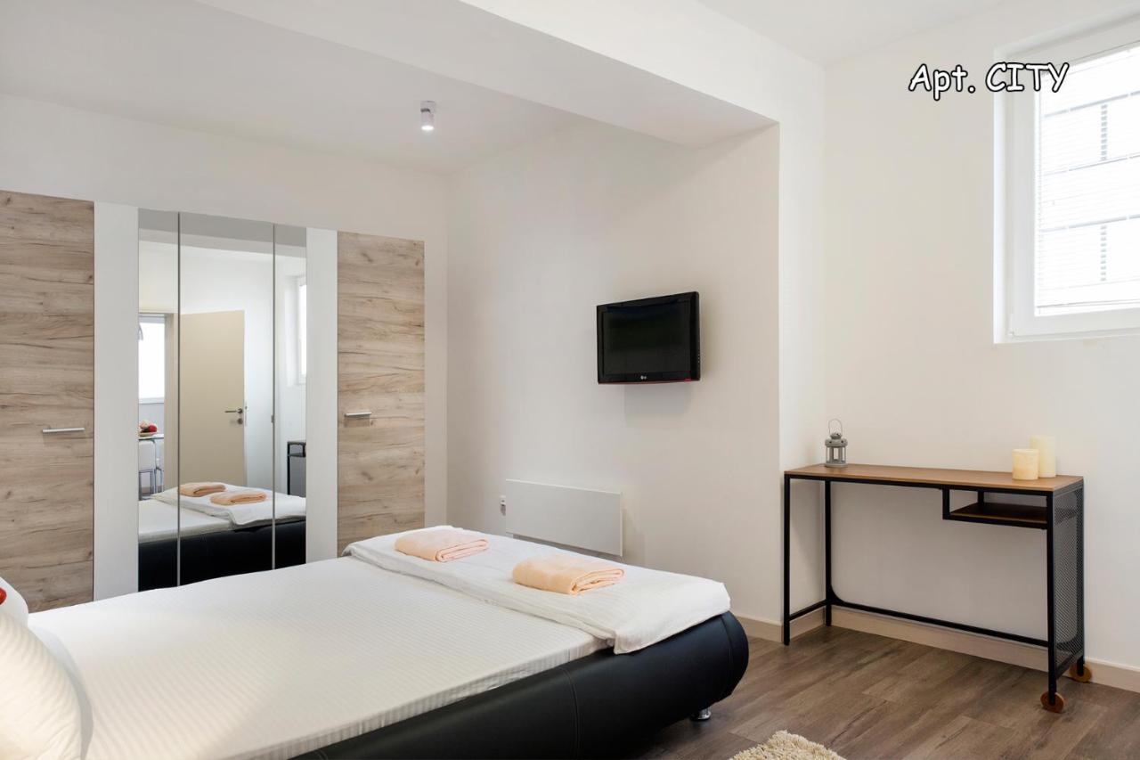 City Holliday Lux Belgrade Extérieur photo
