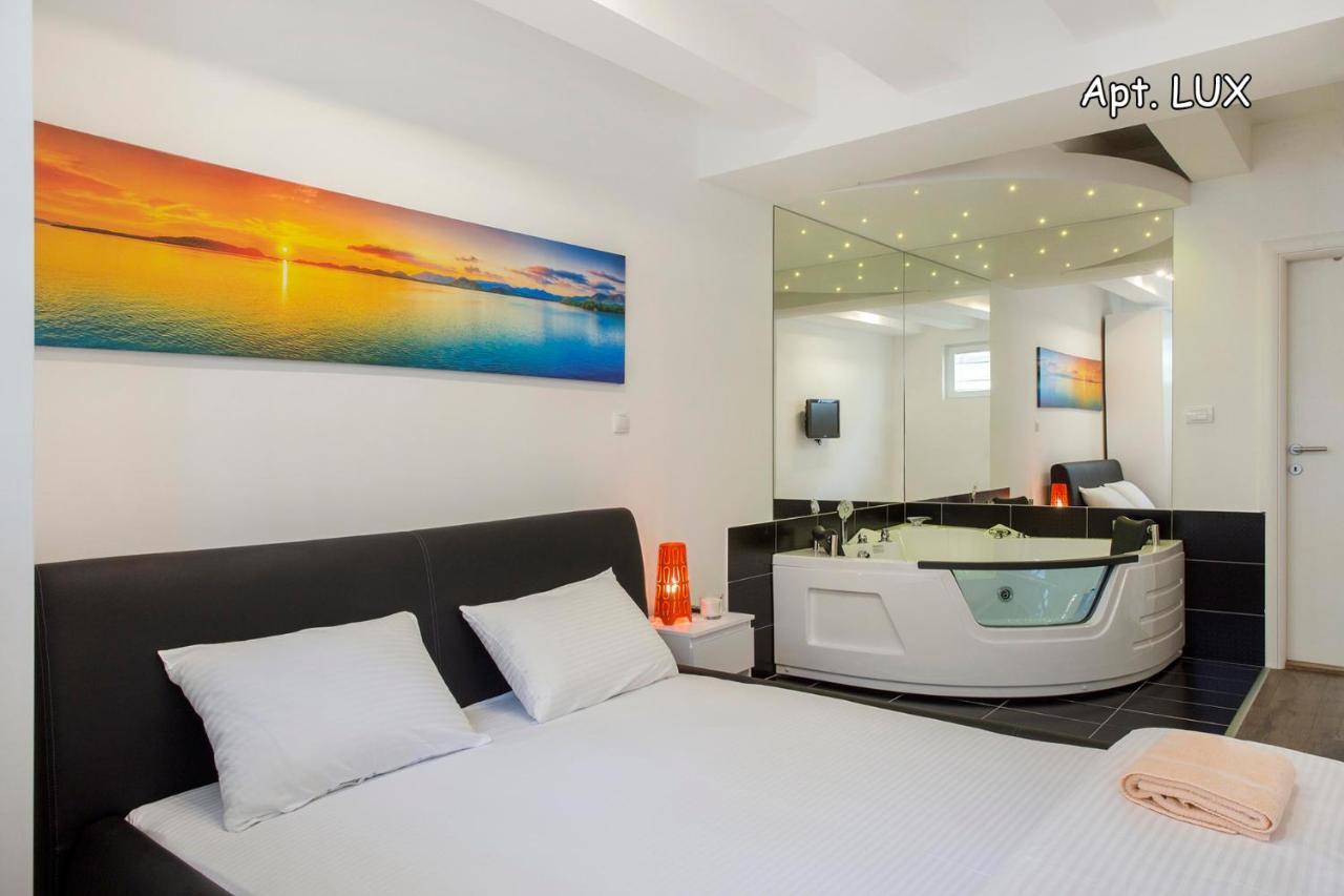 City Holliday Lux Belgrade Extérieur photo